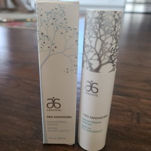 Arbonne Re9 Advanced Brightening Serum